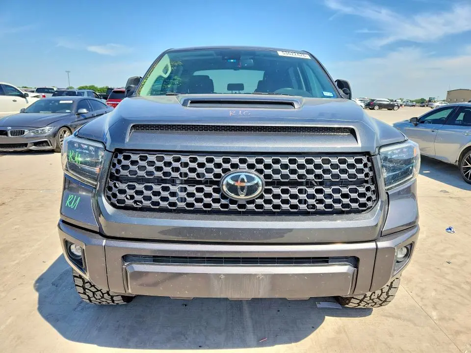 2021 TOYOTA TUNDRA SR5  