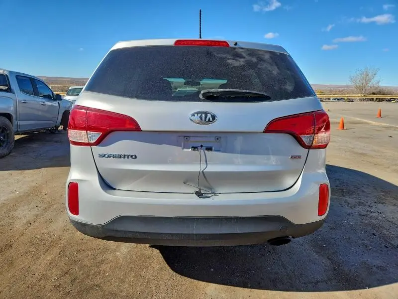 2014 KIA SORENTO LX  