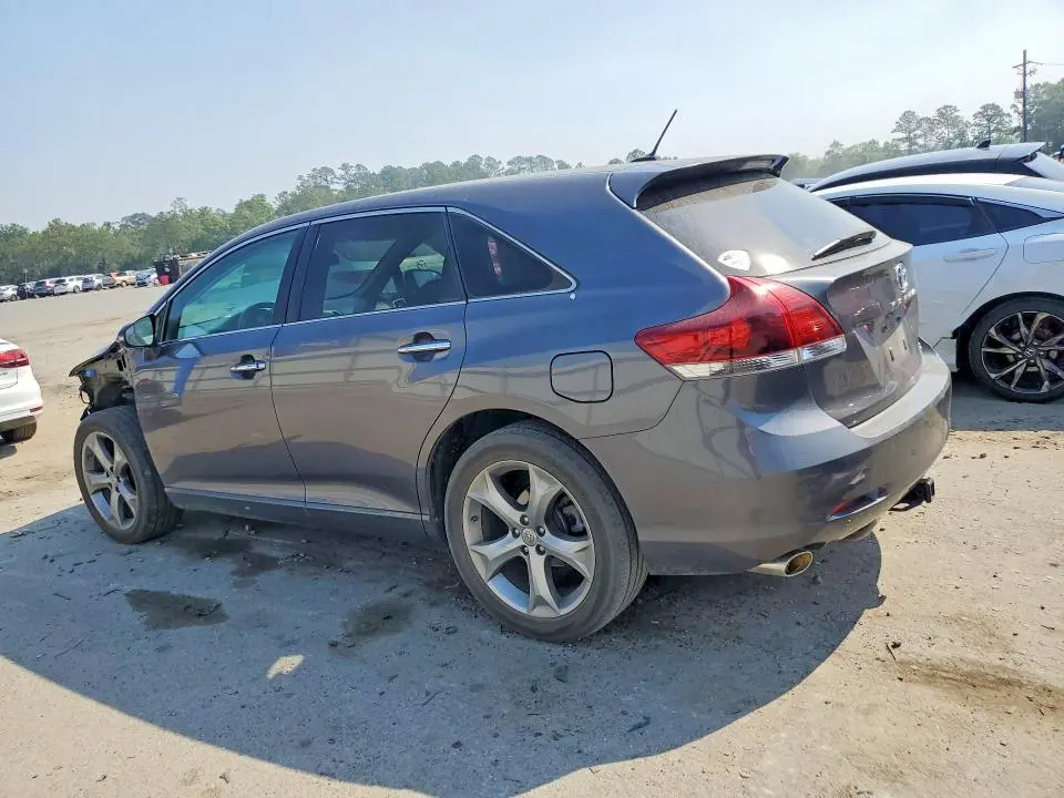 2014 TOYOTA VENZA XLE  