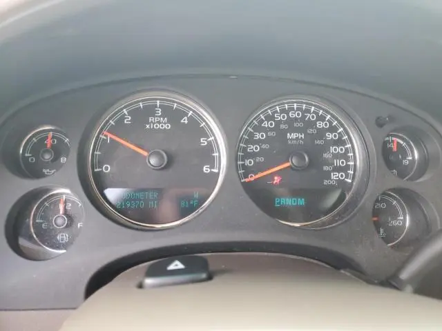 2013 CHEVROLET SUBURBAN C1500 LT  