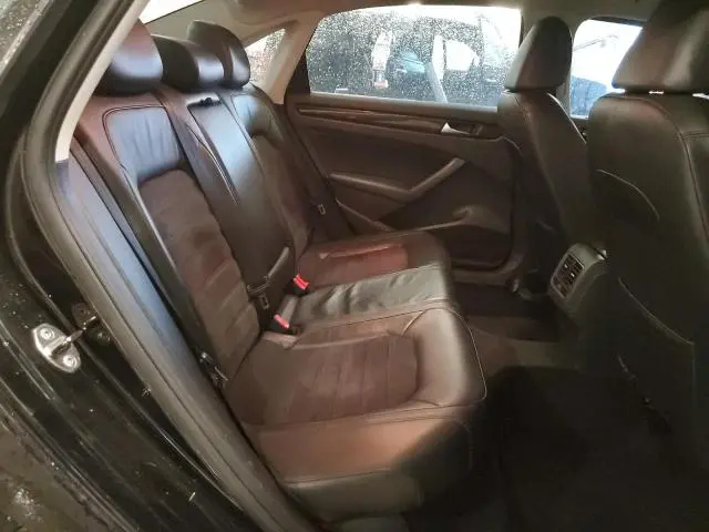 2014 VOLKSWAGEN PASSAT