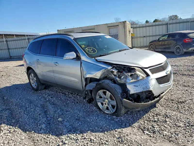 2012 CHEVROLET TRAVERSE LT  