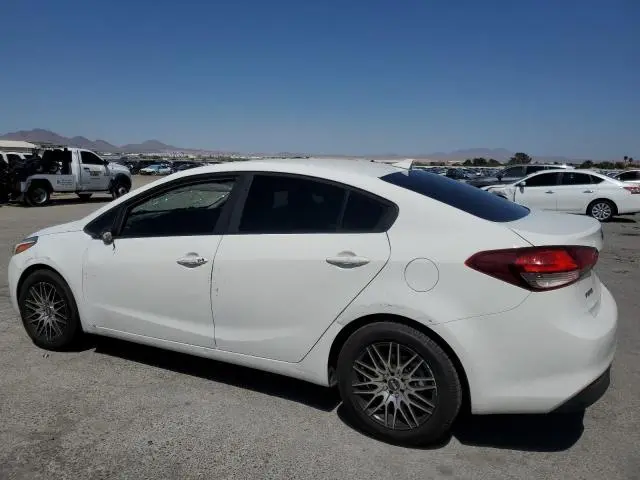 2017 KIA FORTE LX  