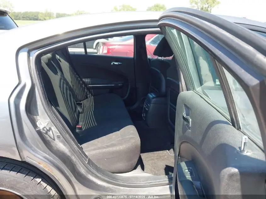 2012 DODGE CHARGER SXT