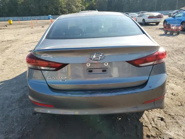 2018 HYUNDAI ELANTRA SE  