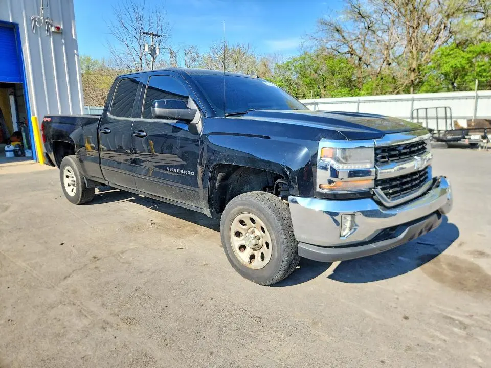 2016 CHEVROLET SILVERADO K1500 LT  