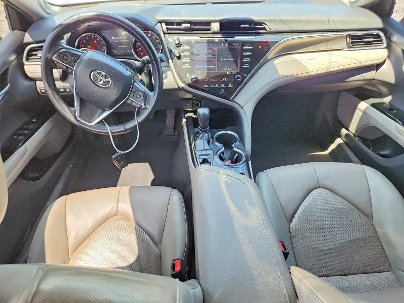 2018 TOYOTA CAMRY XSE  