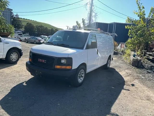 2013 GMC SAVANA G1500  