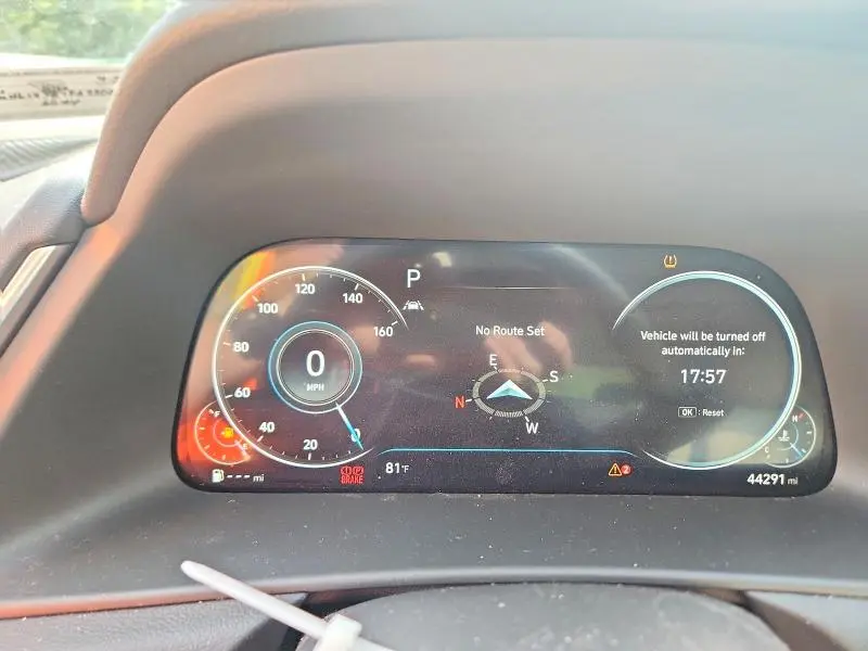 2023 HYUNDAI SONATA SEL  