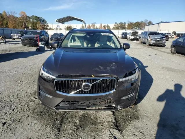 2022 VOLVO XC60 B5 MOMENTUM  