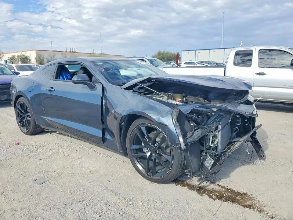 2023 CHEVROLET CAMARO LT  
