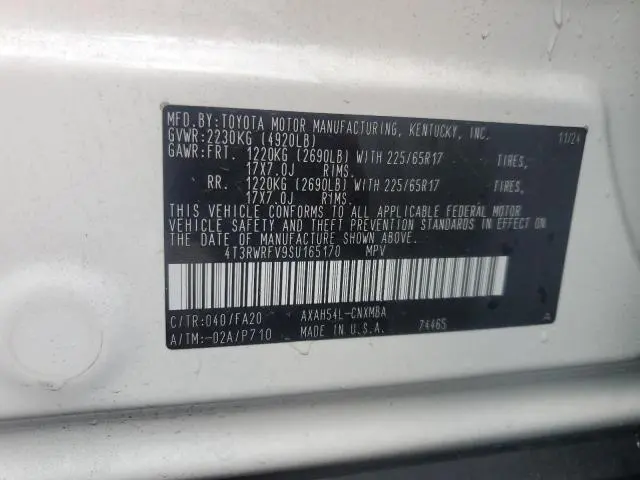 2025 TOYOTA RAV4 XLE  