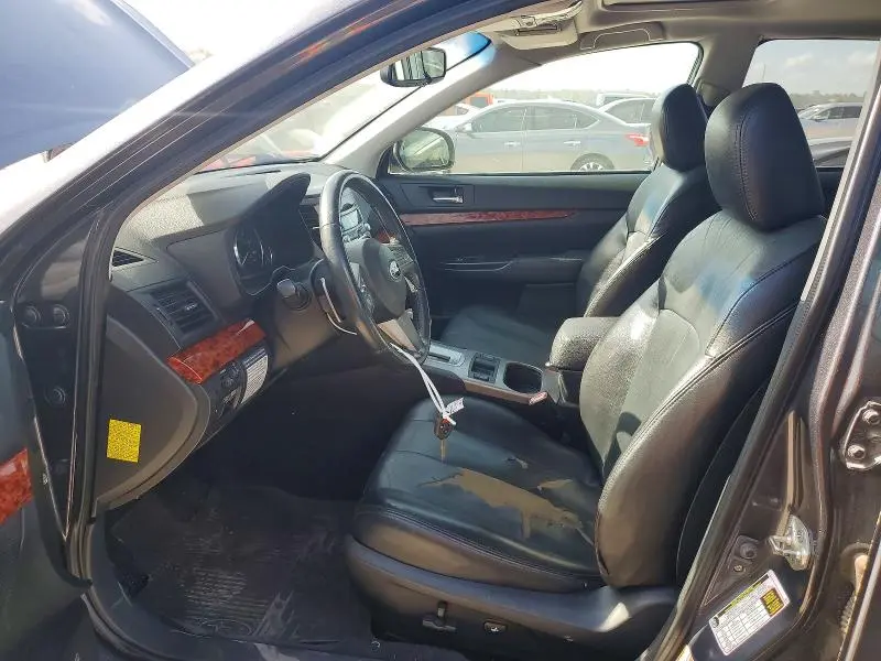 2011 SUBARU OUTBACK 2.5I LIMITED  