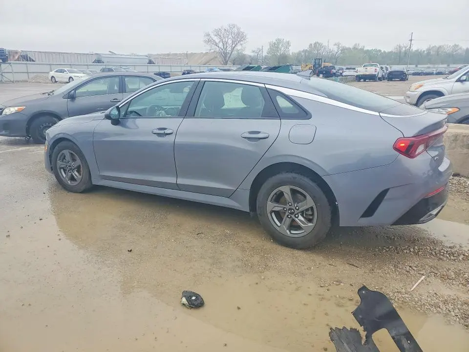 2021 KIA K5 LXS  