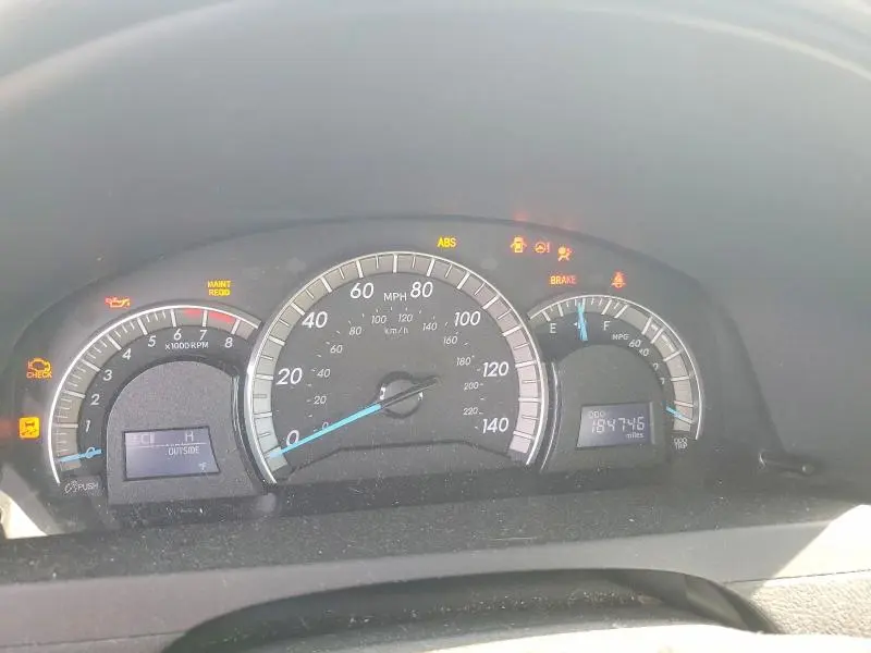 2012 TOYOTA CAMRY SE SPORT LIMITED EDITION  