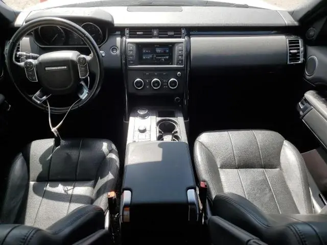 2017 LAND ROVER DISCOVERY SE  