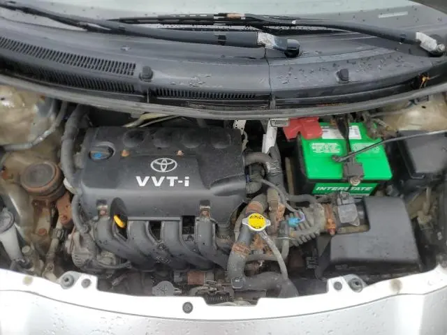 2011 TOYOTA YARIS   