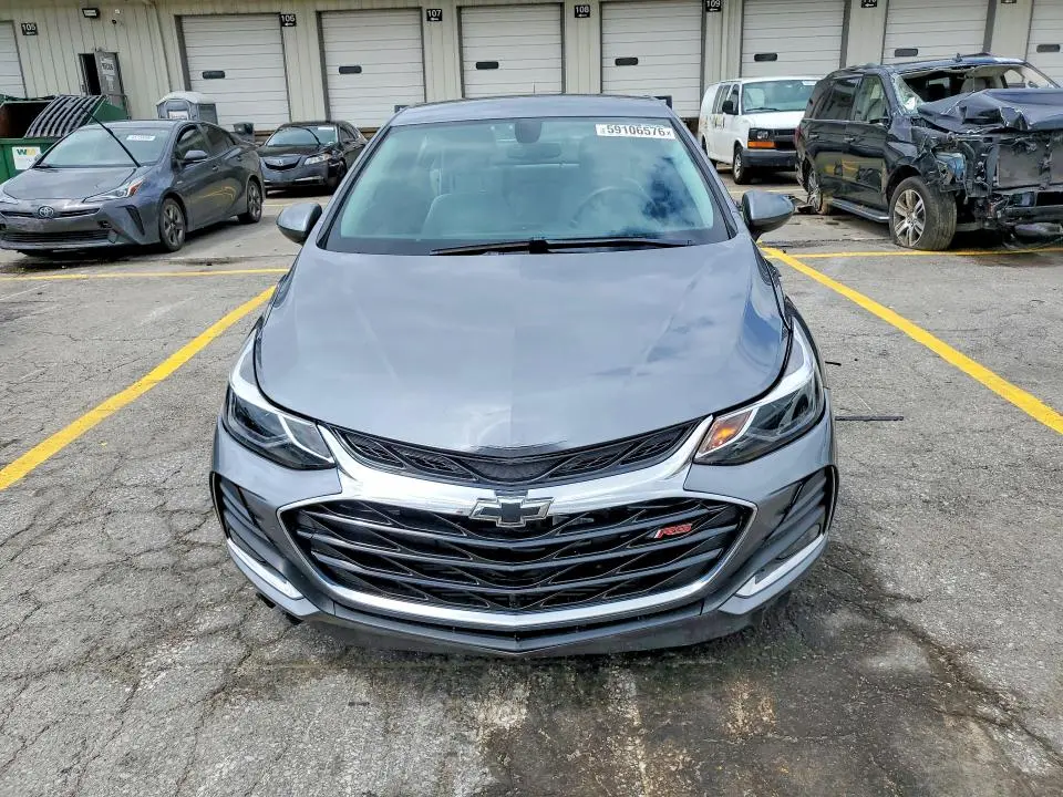 2019 CHEVROLET CRUZE LT  