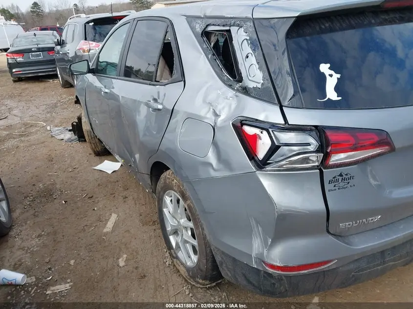 2024 CHEVROLET EQUINOX FWD LS