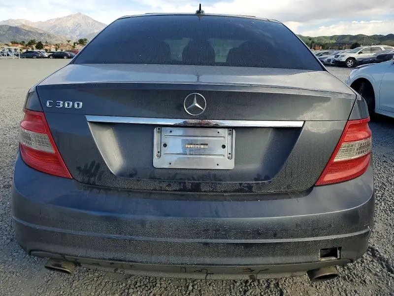 2011 MERCEDES-BENZ C 300  