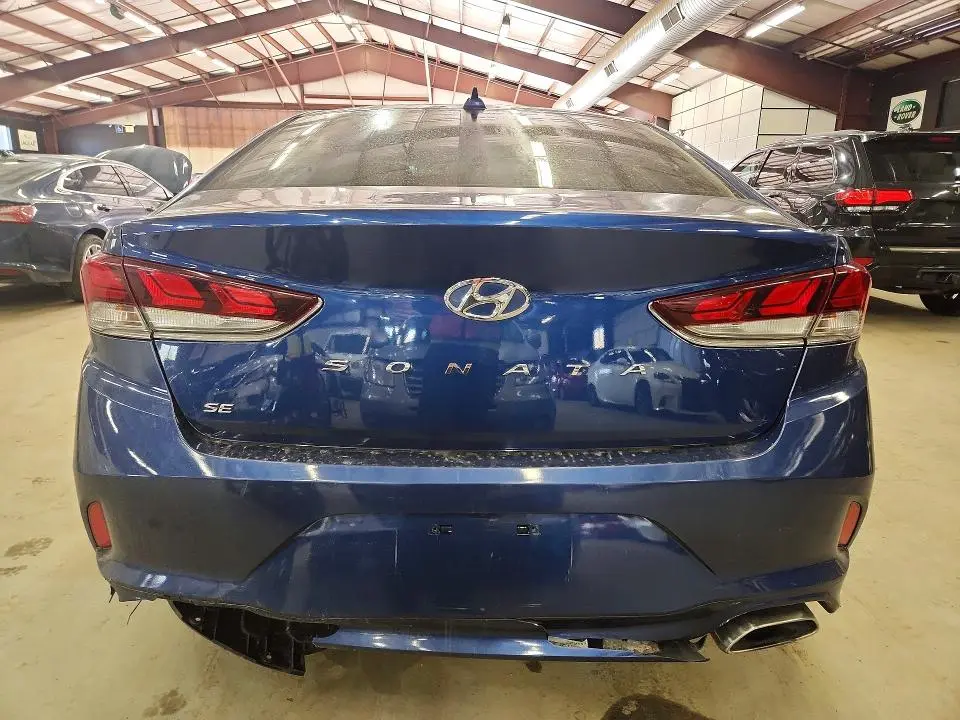 2019 HYUNDAI SONATA SE  