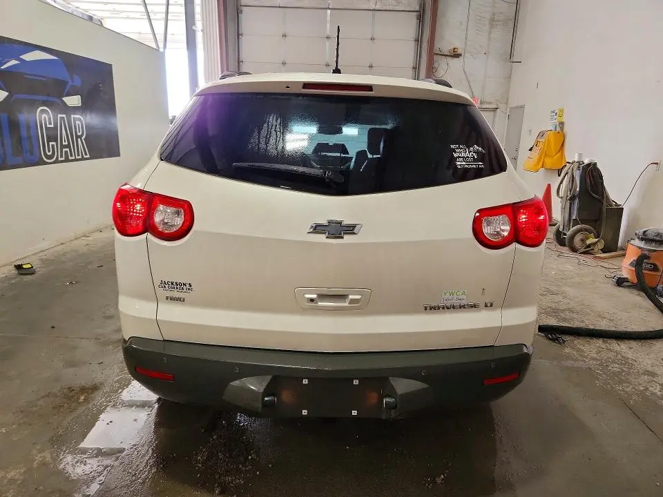 2012 CHEVROLET TRAVERSE LT  