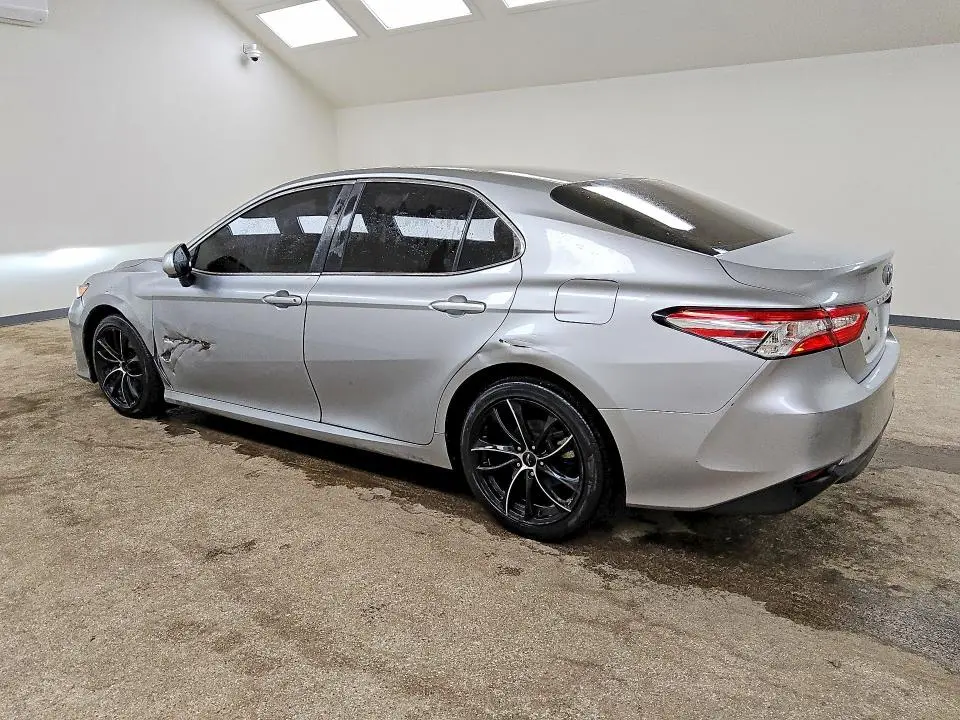 2018 TOYOTA CAMRY LE  
