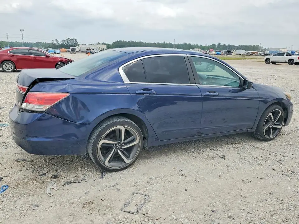 2012 HONDA ACCORD LX  