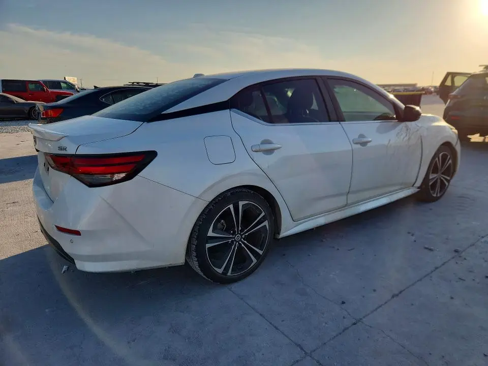 2020 NISSAN SENTRA SR  