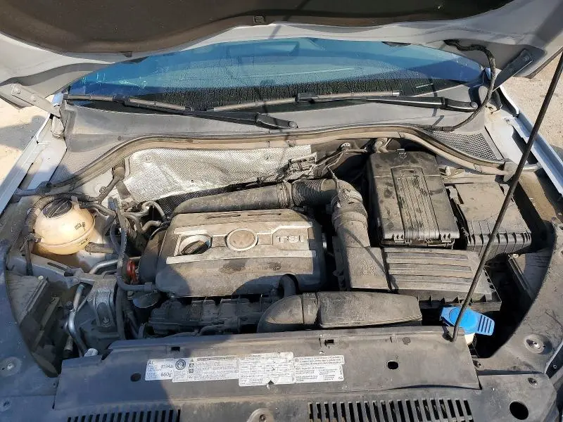 2012 VOLKSWAGEN TIGUAN S  