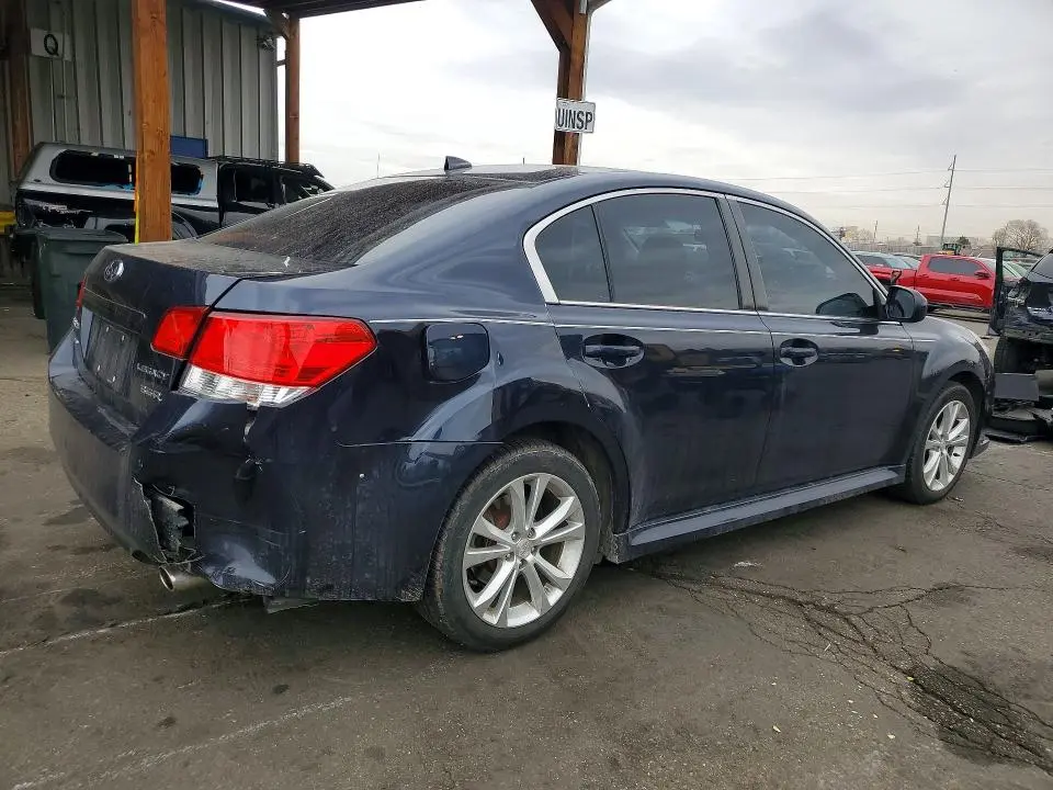 2014 SUBARU LEGACY 3.6R LIMITED  