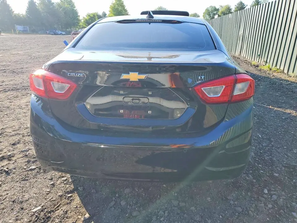 2019 CHEVROLET CRUZE LT  