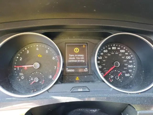 2020 VOLKSWAGEN TIGUAN SE  