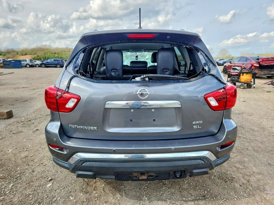 2017 NISSAN PATHFINDER S  
