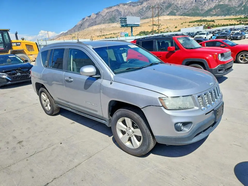 2016 JEEP COMPASS LATITUDE  
