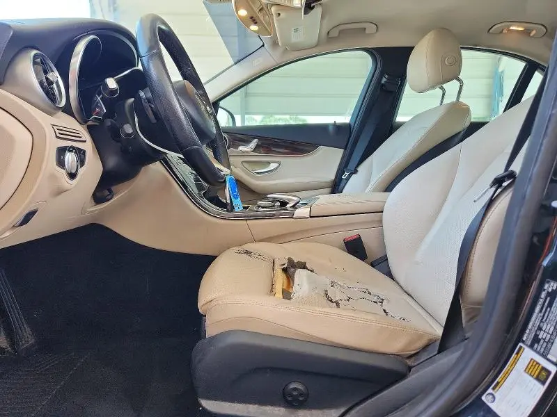 2015 MERCEDES-BENZ C 300  