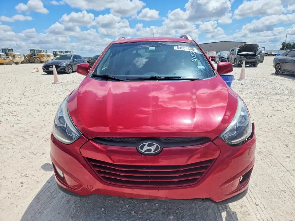 2015 HYUNDAI TUCSON SE  