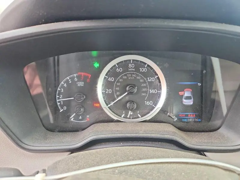 2021 TOYOTA COROLLA LE  