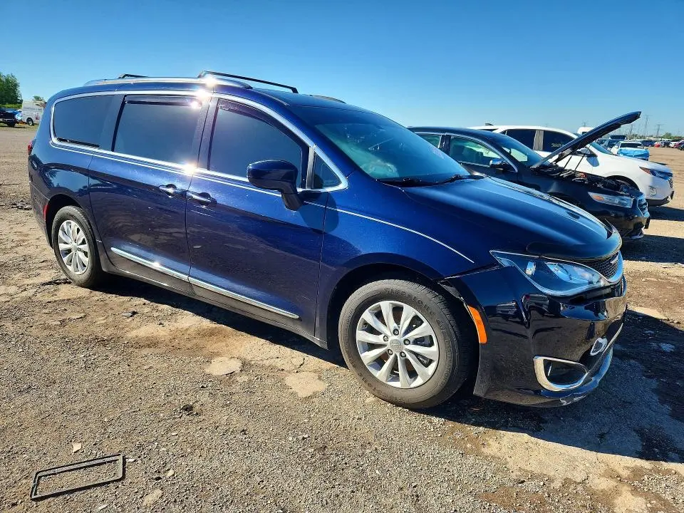 2018 CHRYSLER PACIFICA TOURING L PLUS  