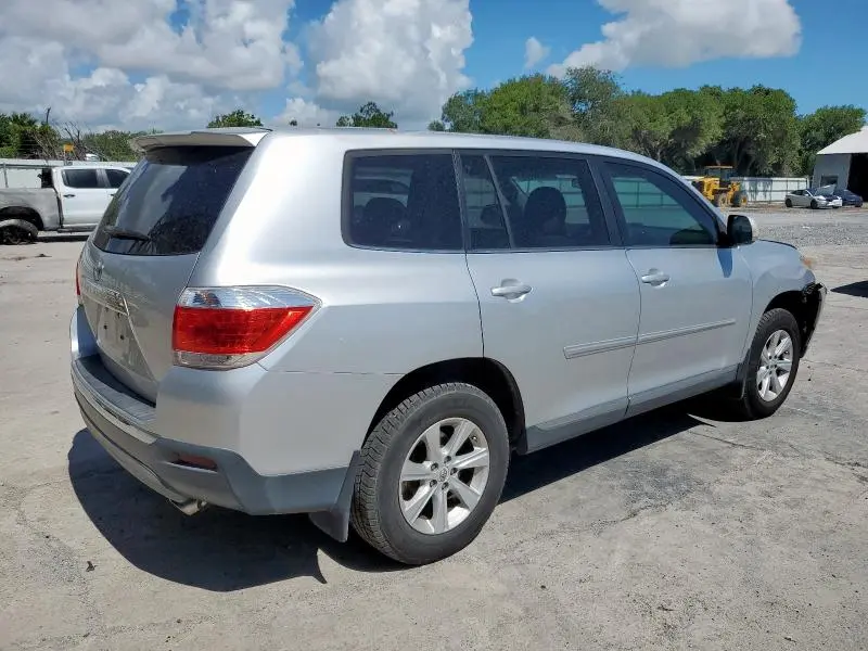 2013 TOYOTA HIGHLANDER BASE  