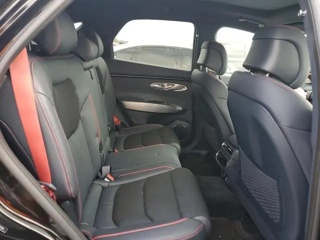 2025 GENESIS GV70 BASE  