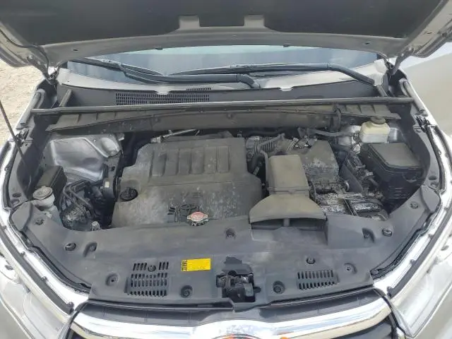 2016 TOYOTA HIGHLANDER LIMITED  