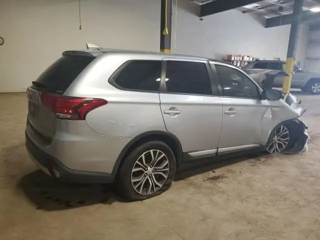 2017 MITSUBISHI OUTLANDER ES  