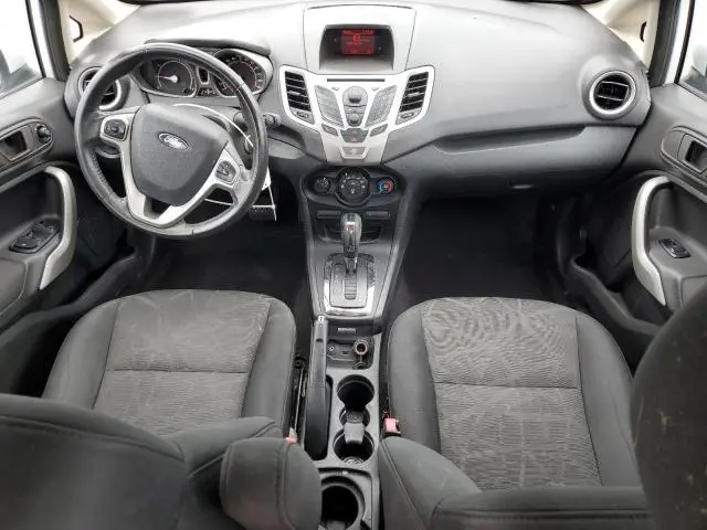 2013 FORD FIESTA SE  