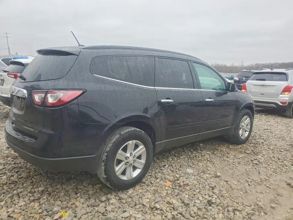 2014 CHEVROLET TRAVERSE LT  