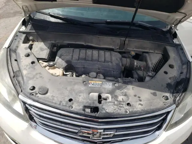 2013 CHEVROLET TRAVERSE LT  