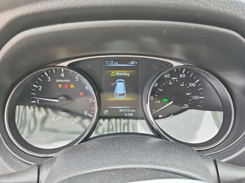 2015 NISSAN ROGUE   