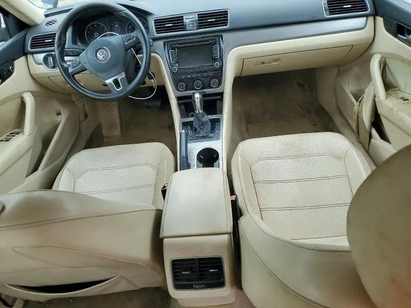 2014 VOLKSWAGEN PASSAT SE  