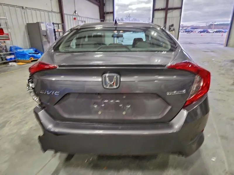 2017 HONDA CIVIC TOURING  