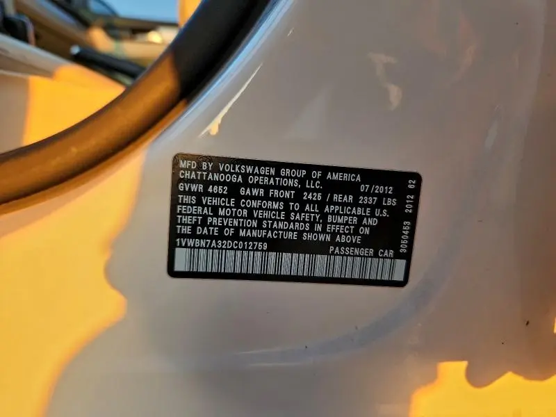 2013 VOLKSWAGEN PASSAT SE  